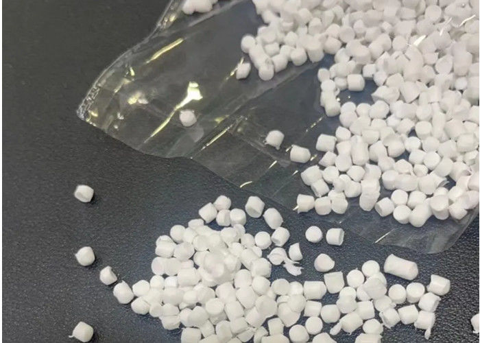 70 Degree Lead Free Flame Retardant Pvc Insulating Compound For Cable And Wire